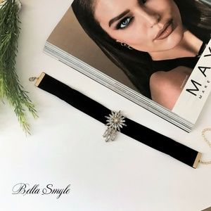 "Star" Suede Choker Vintage Necklace